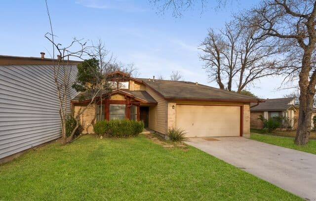 3-bedroom rental at 11862 Gallery View in San Antonio, TX — photo 2