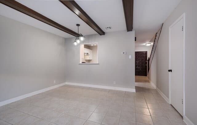 2-bedroom rental at 11303 Vance Jackson Unit H3 in San Antonio, TX — photo 4