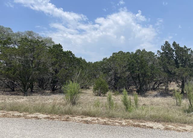 rental at 908 Serene in Spring Branch, TX — photo 1