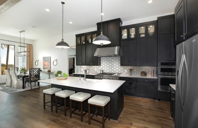 4-bedroom rental at 18619 Powder in San Antonio, TX — photo 5