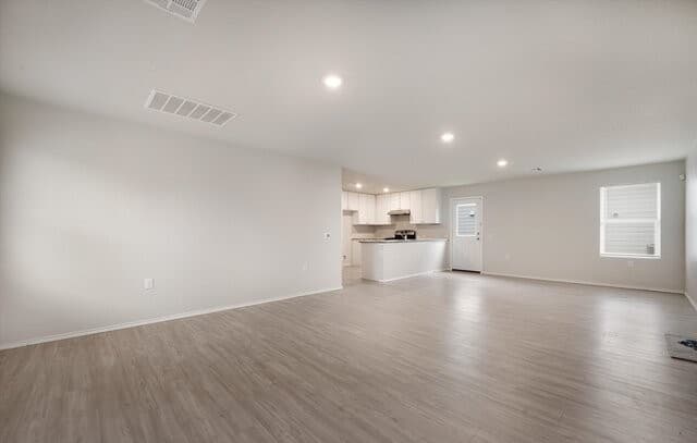 3-bedroom rental at 623 Vermilion in San Antonio, TX — photo 5
