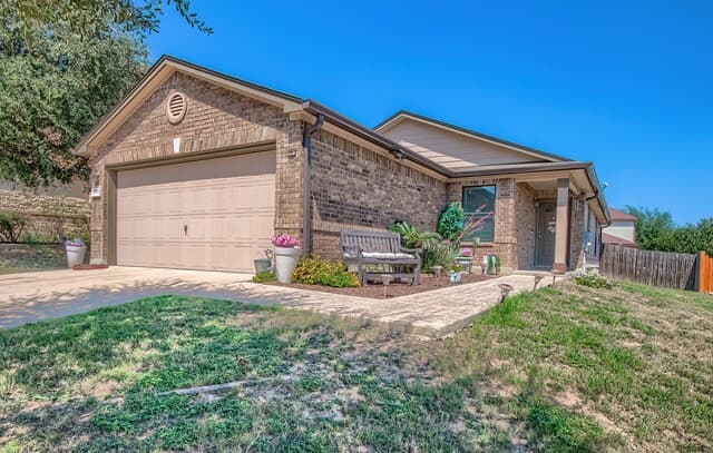 3-bedroom rental at 5709 Pingway in Schertz, TX — photo 1