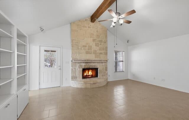 Home for sale at 370 Alberts Ln in Somerset, TX — photo 4