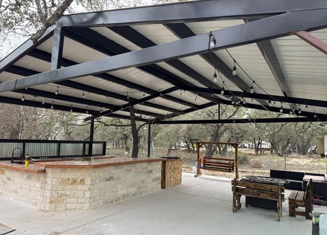 3-bedroom rental at 1375 Peaceful Ln in San Antonio, TX — photo 5
