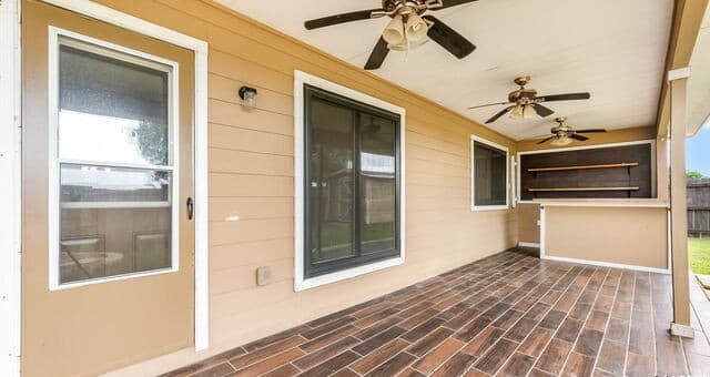 3-bedroom rental at 7951 Brinson in Converse, TX — photo 5