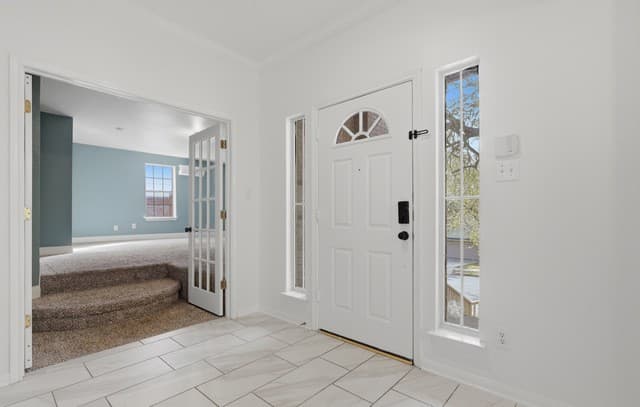 4-bedroom rental at 8819 Ash Meadow in Universal City, TX — photo 5