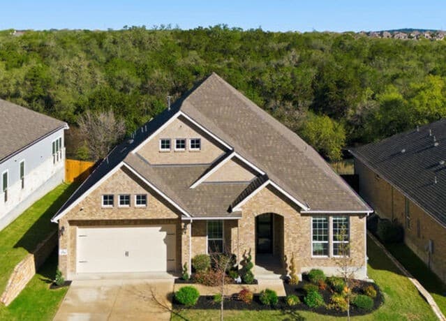 4-bedroom rental at 3711 Eliberis in San Antonio, TX — photo 2