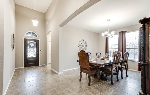 3-bedroom rental at 12102 Panhandle in San Antonio, TX — photo 4