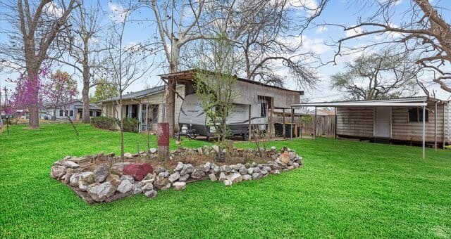 3-bedroom rental at 310 Randolph in Schertz, TX — photo 3