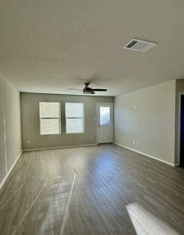 4-bedroom rental at 10015 Braun in San Antonio, TX — photo 5
