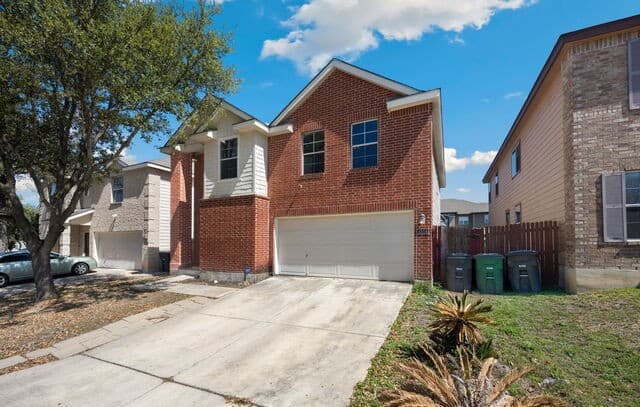 3-bedroom rental at 1514 Gentle Current in San Antonio, TX — photo 1