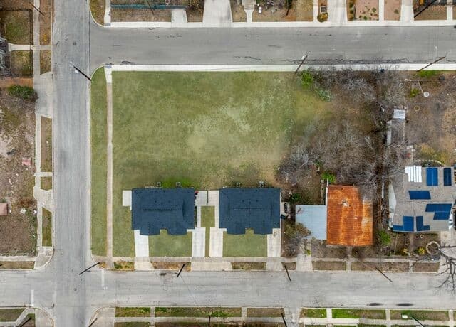 rental at 903 Dawson in San Antonio, TX — photo 5