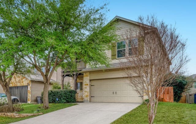 4-bedroom rental at 3906 Pandora Seco in San Antonio, TX — photo 1