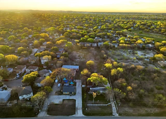 rental at 4168 Stahl in San Antonio, TX — photo 5