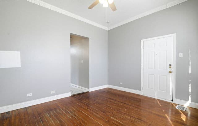 rental at 419 W Mistletoe in San Antonio, TX — photo 4