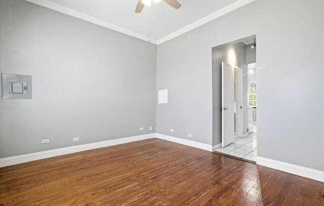 rental at 419 W Mistletoe in San Antonio, TX — photo 5