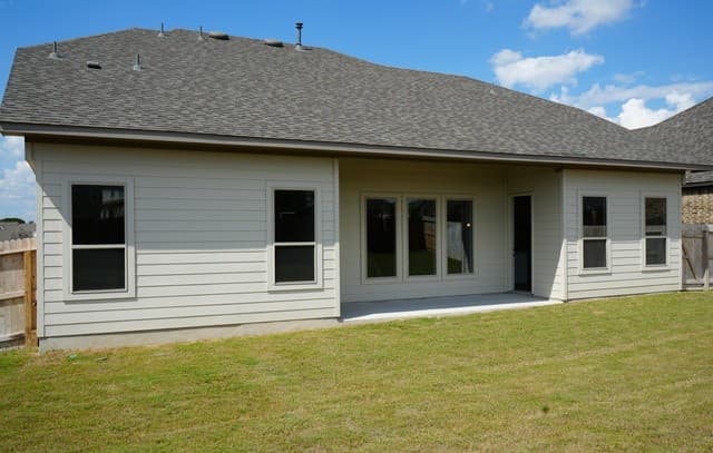 Home for sale at 307 Canton Chase in Schertz, TX — photo 4