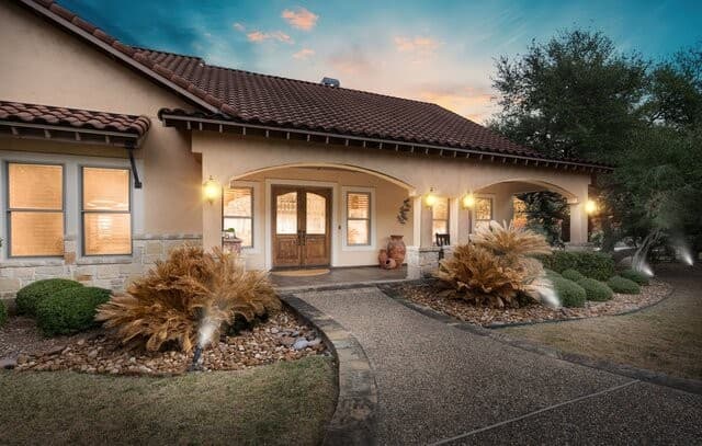 4-bedroom rental at 136 Park Ridge in Boerne, TX — photo 2