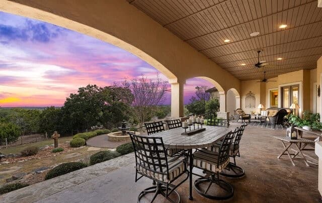 4-bedroom rental at 136 Park Ridge in Boerne, TX — photo 4