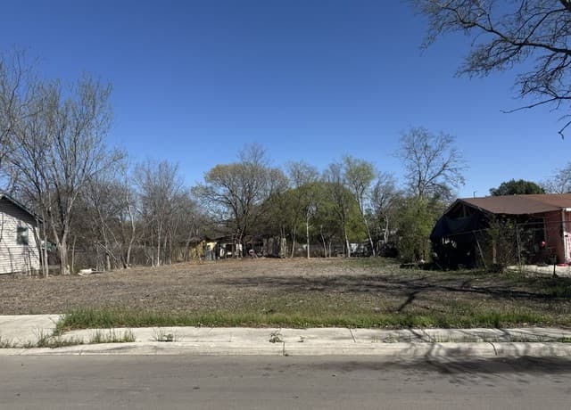rental at 230 & 226 Dolores Ave in San Antonio, TX — photo 1