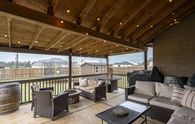 3-bedroom rental at 113 Antonio Perez in Blanco, TX — photo 2
