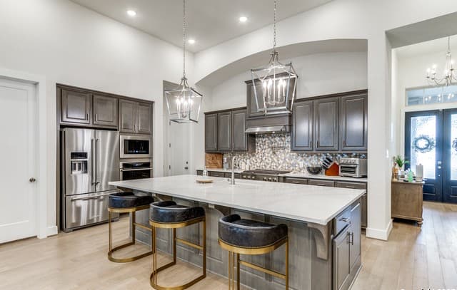 4-bedroom rental at 143 Sonrisa in Boerne, TX — photo 5