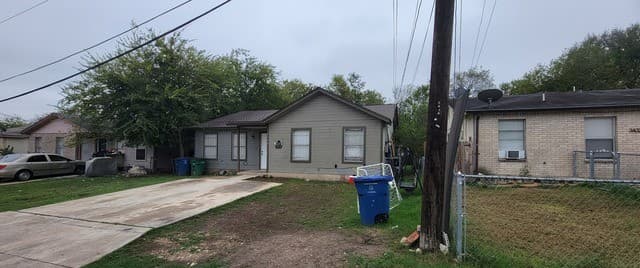 rental at 3434 Gateway in San Antonio, TX — photo 2