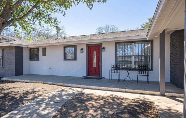 4-bedroom rental at 5630 Seacomber in San Antonio, TX — photo 3