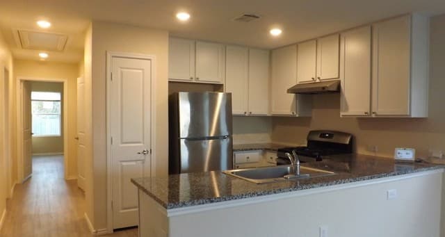 3-bedroom rental at 4543 Zoe Pass in San Antonio, TX — photo 1
