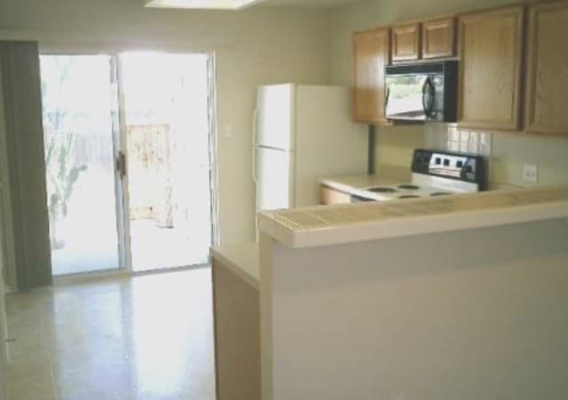 2-bedroom rental at 314 Autumn Unit 1 in San Antonio, TX — photo 4