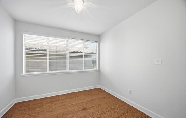 4-bedroom rental at 4030 Calle De Cobre in San Antonio, TX — photo 4