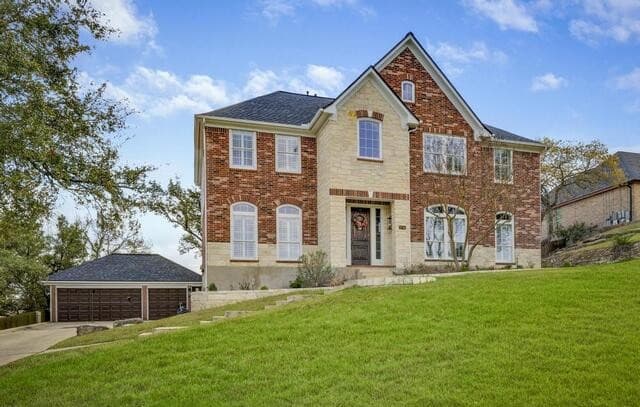 5-bedroom rental at 8706 Timberland Trl in Boerne, TX — photo 1
