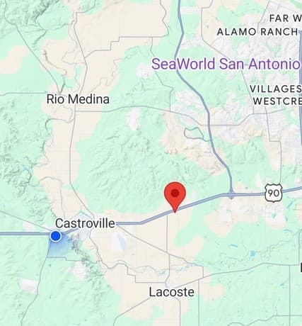 rental at 3150 Highway 90 E in Castroville, TX — photo 4