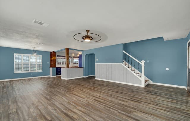 5-bedroom rental at 465 Twin Point in Schertz, TX — photo 5
