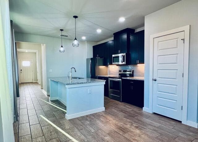 3-bedroom rental at 4734 Turquoise Park in San Antonio, TX — photo 3