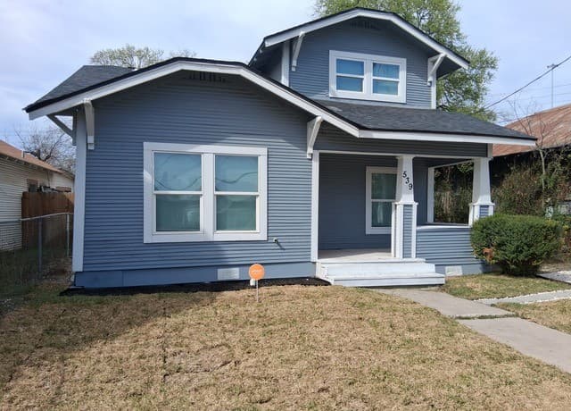 2-bedroom rental at 539 Hicks in San Antonio, TX — photo 2