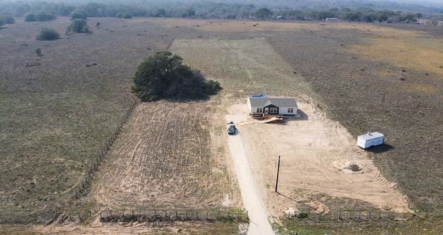 rental at 000 Sanctuary Lane #13 in Von Ormy, TX — photo 4