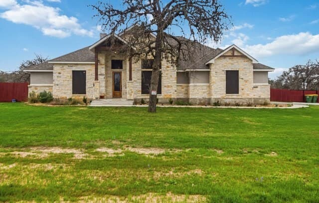 4-bedroom rental at 104 Hondo Ridge in La Vernia, TX — photo 4