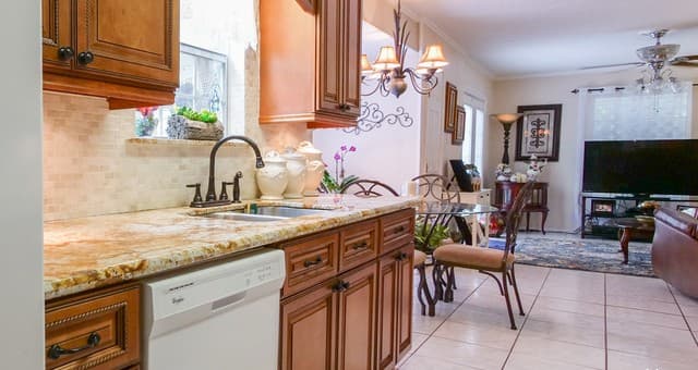 4-bedroom rental at 10202 Bull Run St in San Antonio, TX — photo 5