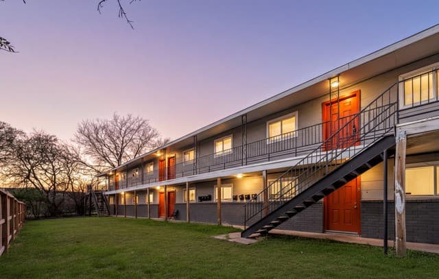 rental at 2807 Observation in San Antonio, TX — photo 1