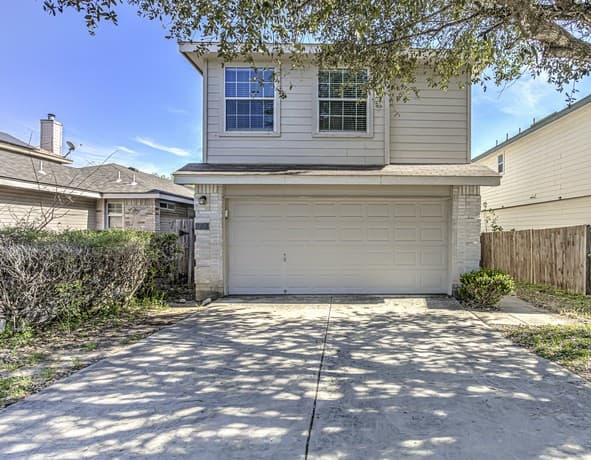 3-bedroom rental at 22 Sunflower Run in San Antonio, TX — photo 1