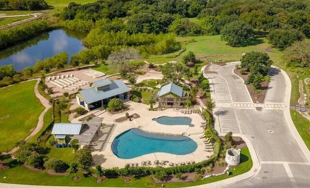4-bedroom rental at 12367 Lost Petal in Schertz, TX — photo 4