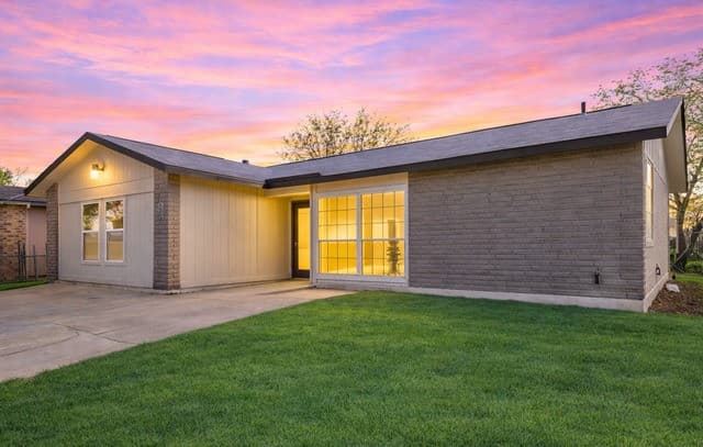 4-bedroom rental at 9006 Bowline in San Antonio, TX — photo 1