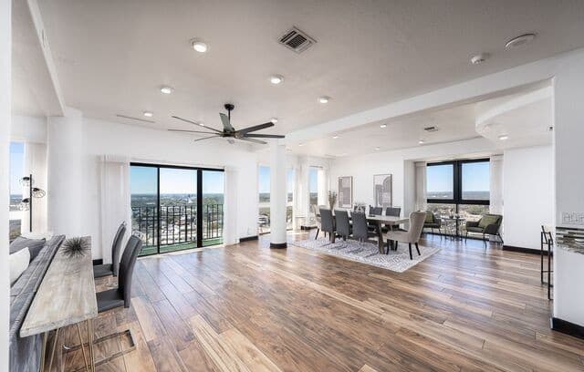 3-bedroom rental at 7701 Wurzbach Unit 2302 in San Antonio, TX — photo 5