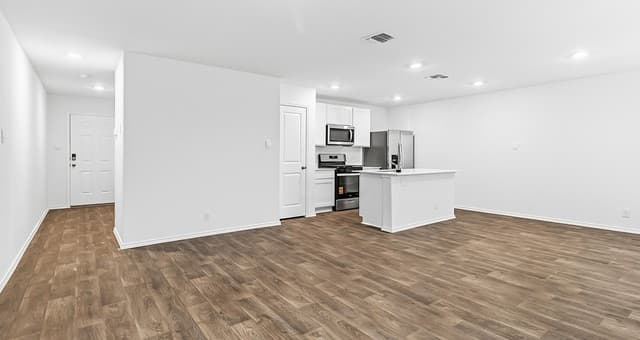 4-bedroom rental at 5942 Celestite Bend in San Antonio, TX — photo 4