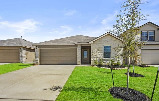 4-bedroom rental at 21014 Gravel Keep in San Antonio, TX — photo 1