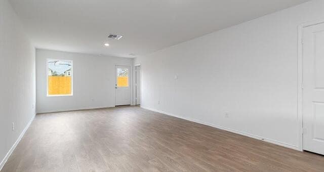 3-bedroom rental at 5926 Celestite Bend in San Antonio, TX — photo 5