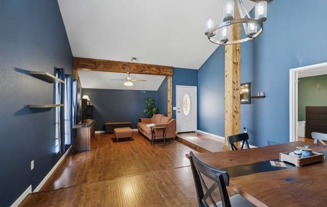 4-bedroom rental at 5015 Sierra Madre in San Antonio, TX — photo 2