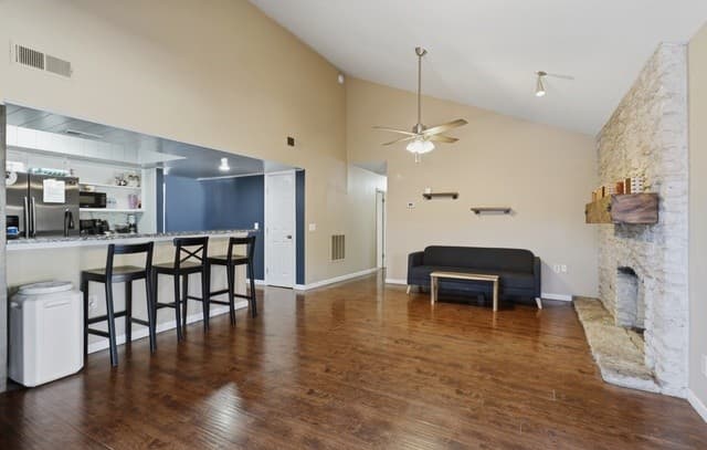 4-bedroom rental at 5015 Sierra Madre in San Antonio, TX — photo 5