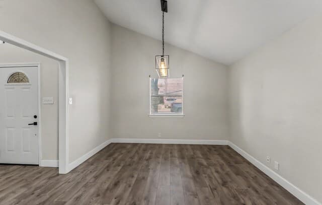 4-bedroom rental at 5934 Spring Valley in San Antonio, TX — photo 5